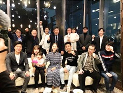 経営交流会の集合写真